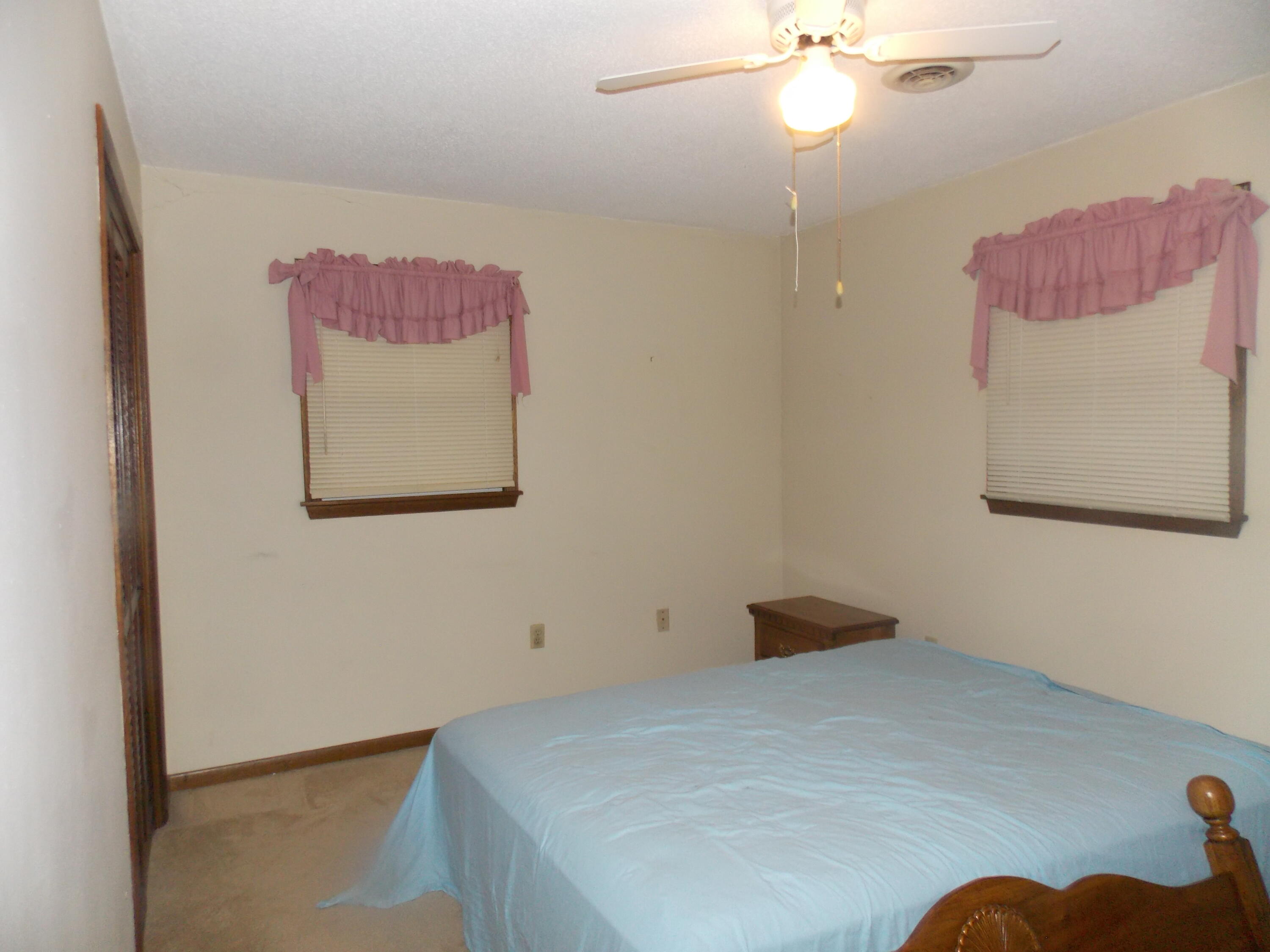 87 Winding Way Road Bristol, VA 24201 - Photo 7 of 15 DSCN3219