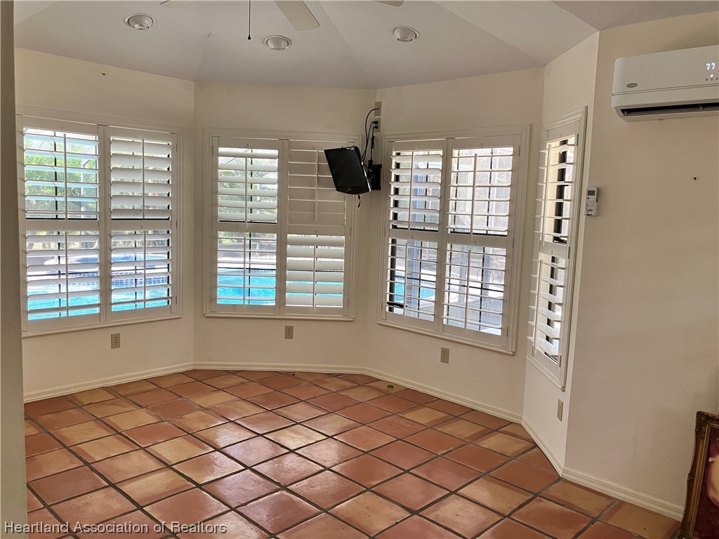 206 Moon Road Sebring, FL 33870 - Photo 19 of 36 Gallery Image 19
