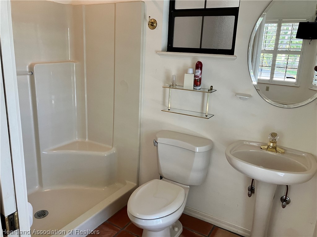 206 Moon Road Sebring, FL 33870 - Photo 20 of 36 Gallery Image 20