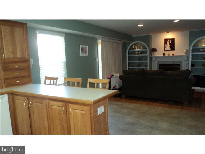114 Joanna Road Havertown, PA 19083 - Photo 10 of 24 Kitchen