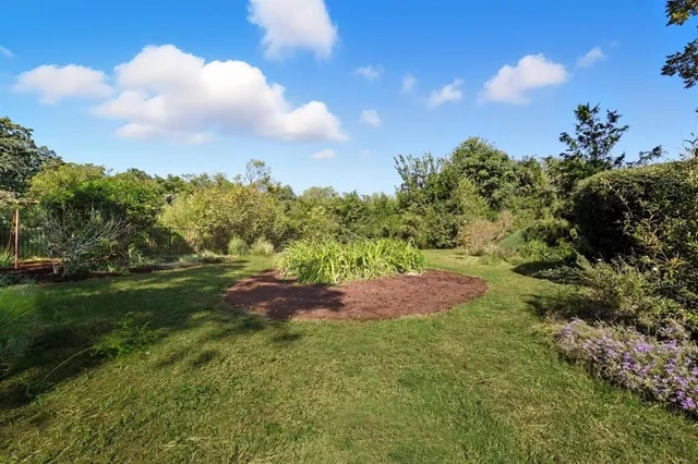 $775,000 | 2044 West Oak Street, Denton, TX 76201