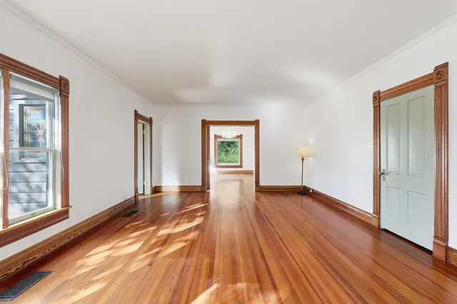 $775,000 | 2044 West Oak Street, Denton, TX 76201