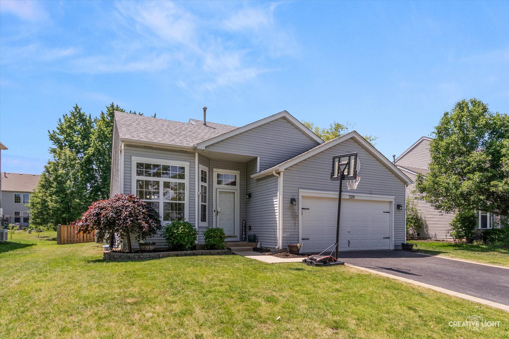 320 Daffodil Drive Romeoville, IL 60446 - Photo 2 of 33