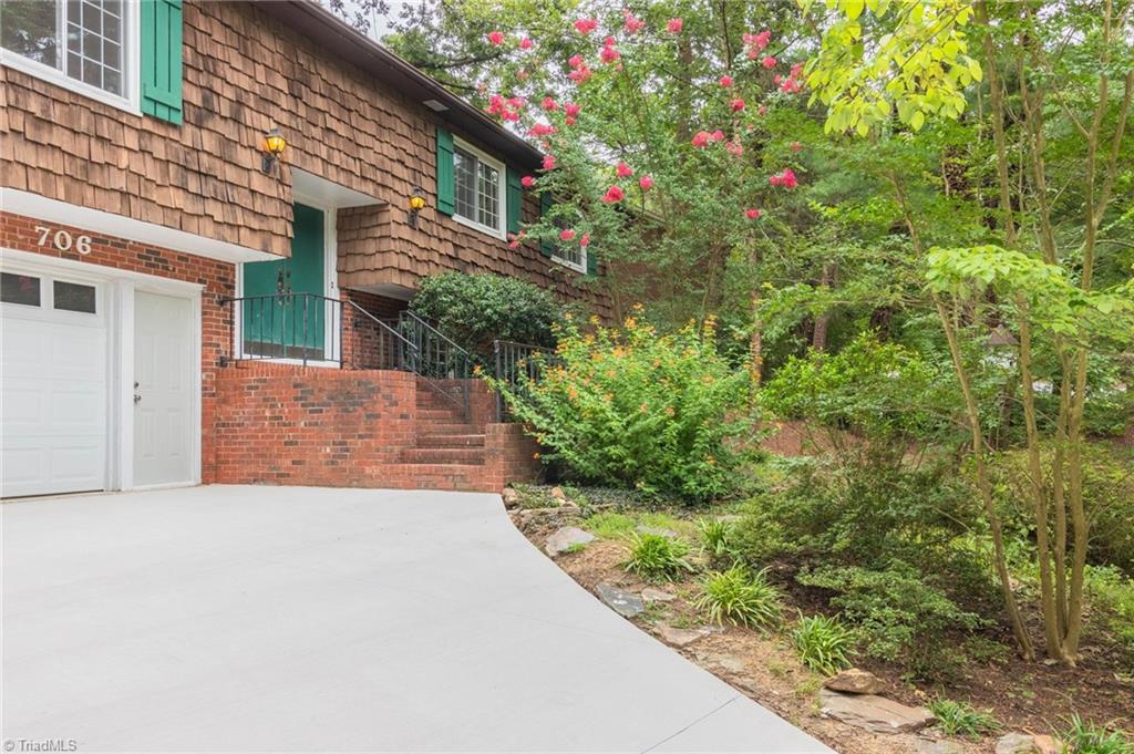 706 Ragsdale Road Jamestown, NC 27282 - Photo 1 of 26
