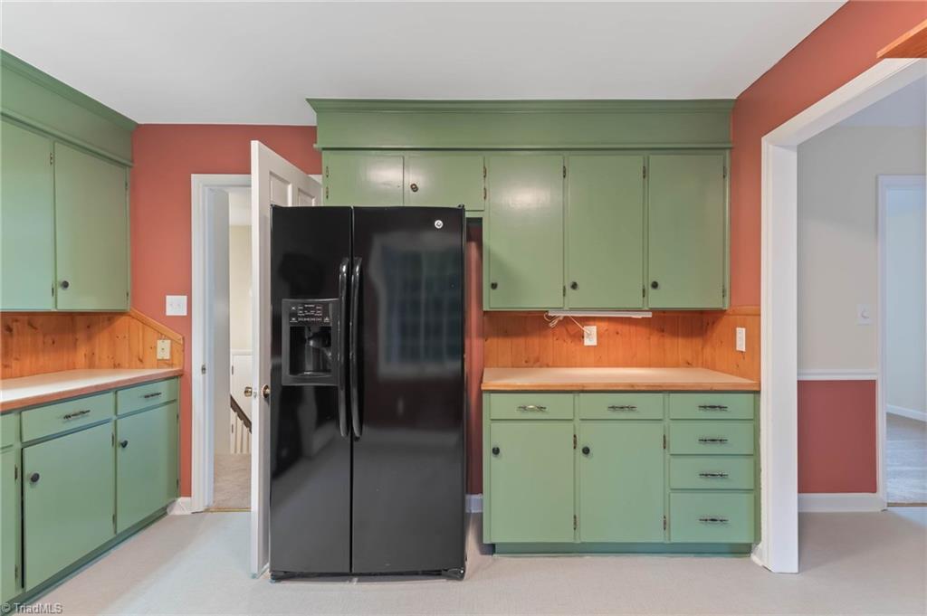706 Ragsdale Road Jamestown, NC 27282 - Photo 13 of 26