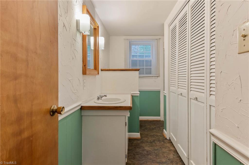 706 Ragsdale Road Jamestown, NC 27282 - Photo 26 of 26