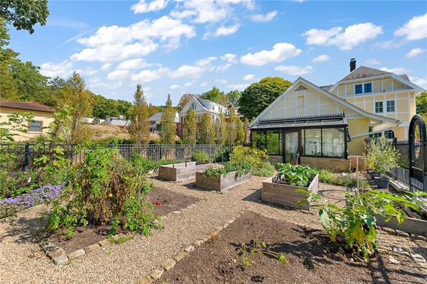 $2,995,000 | 609 Academy Avenue, Sewickley, PA 15143