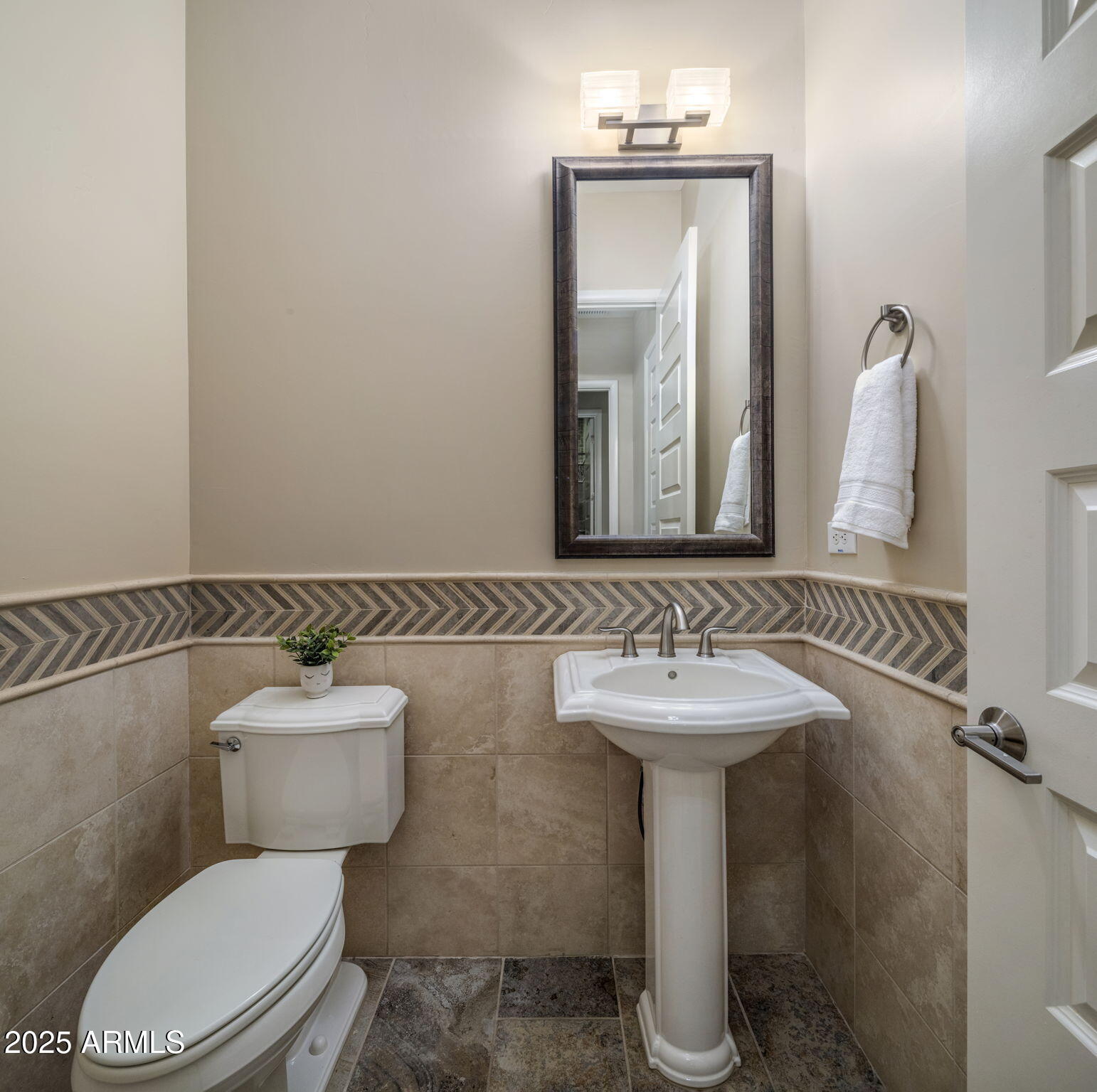 17892 East Silver Sage Lane Rio Verde, AZ 85263 - Photo 31 of 68 Powder Room