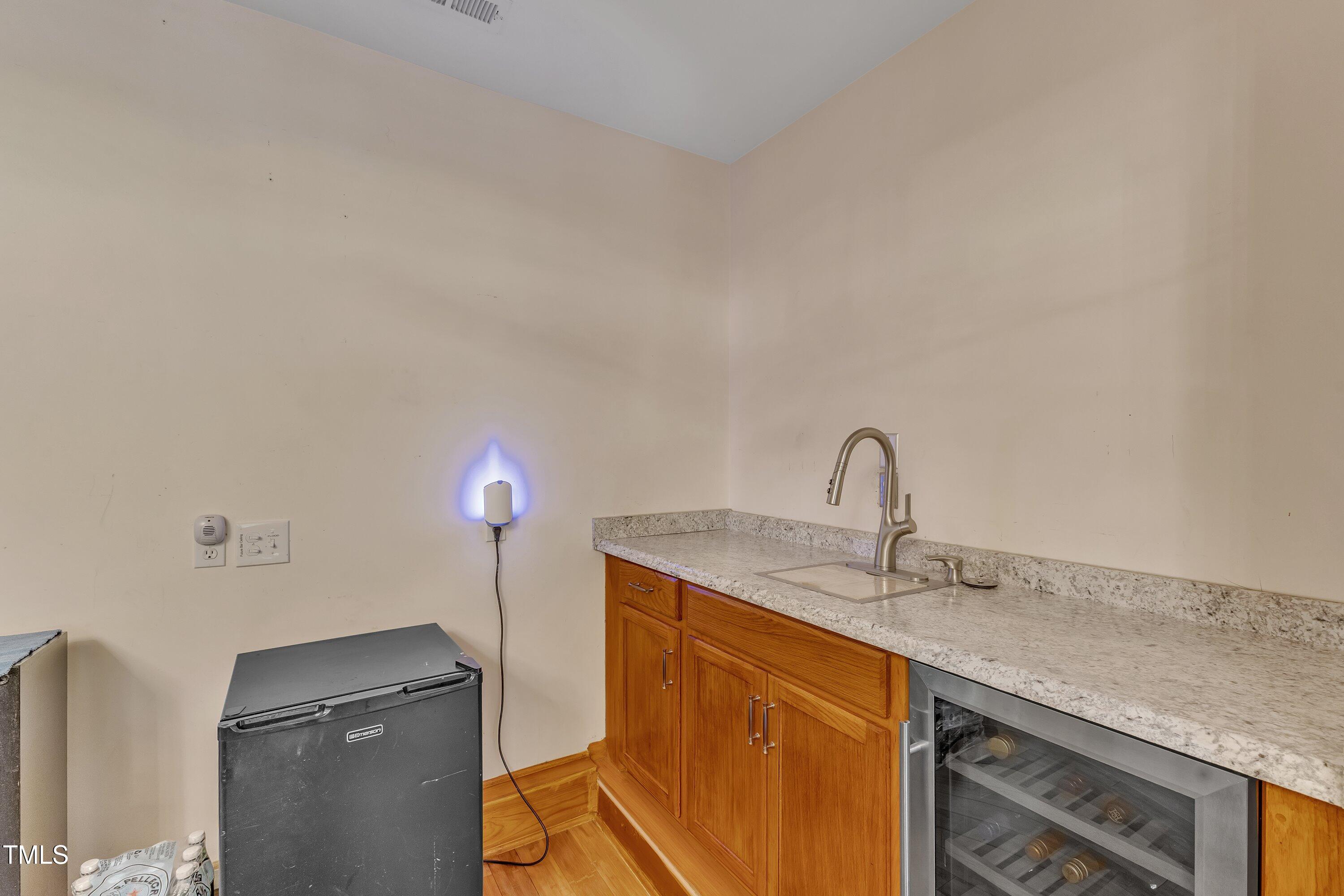 11209 Sedgefield Drive Raleigh, NC 27613 - Photo 20 of 78 20-11209 Sedgefield Dr-38
