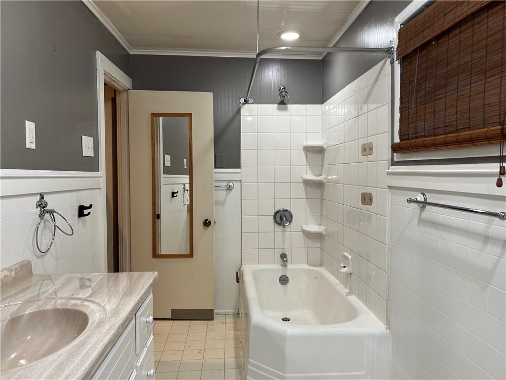 263 Whitestown Road Butler, PA 16001 - Photo 24 of 44 a bathroom with a tub sink and mirror