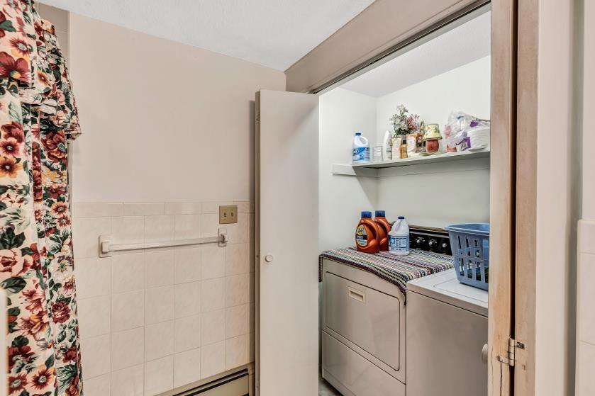 9 Uncle Henrys Road Mashpee, MA 02649 - Photo 35 of 41 a utility room with dryer and washer