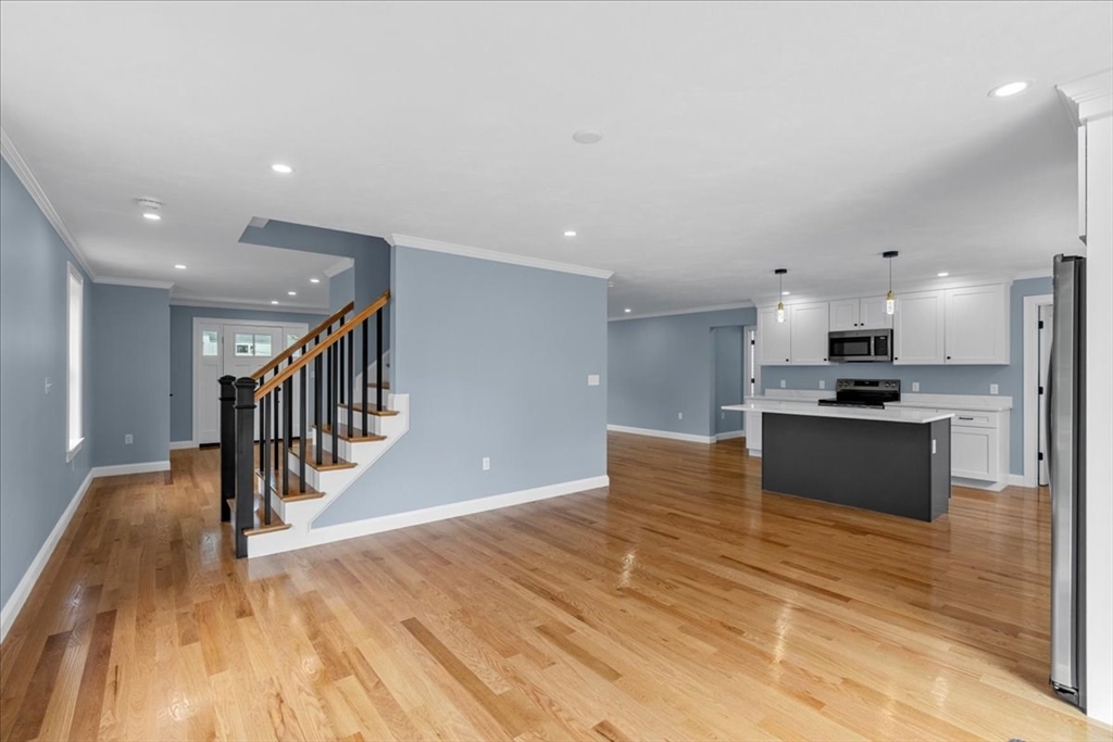 191 East Spring Street Avon, MA 02322 - Photo 4 of 31 Gallery Image 4