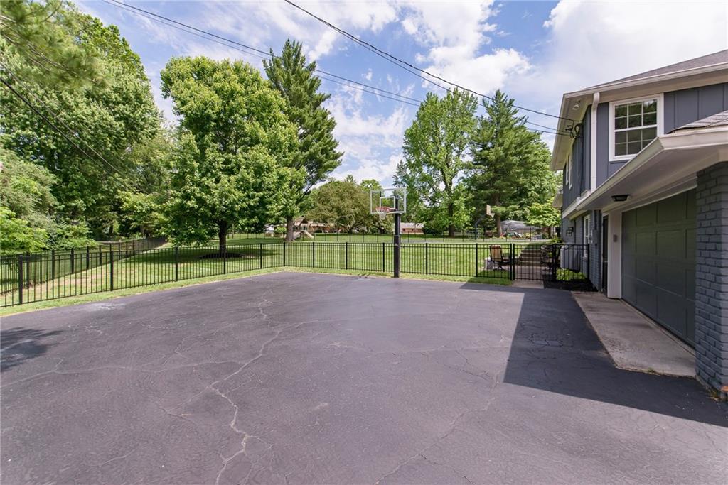 7155 Huntington Road Indianapolis, IN 46240 - Photo 27 of 29 Gallery Image 27