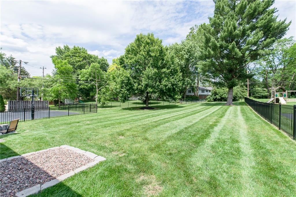 7155 Huntington Road Indianapolis, IN 46240 - Photo 28 of 29 Gallery Image 28