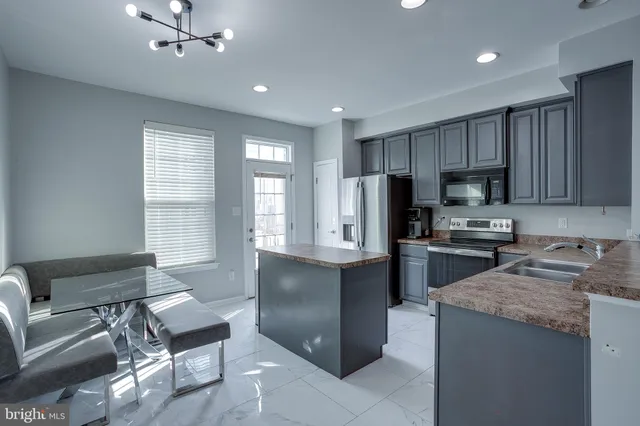 $2,550 | 14 Tylers Court, Somerdale, NJ 08083