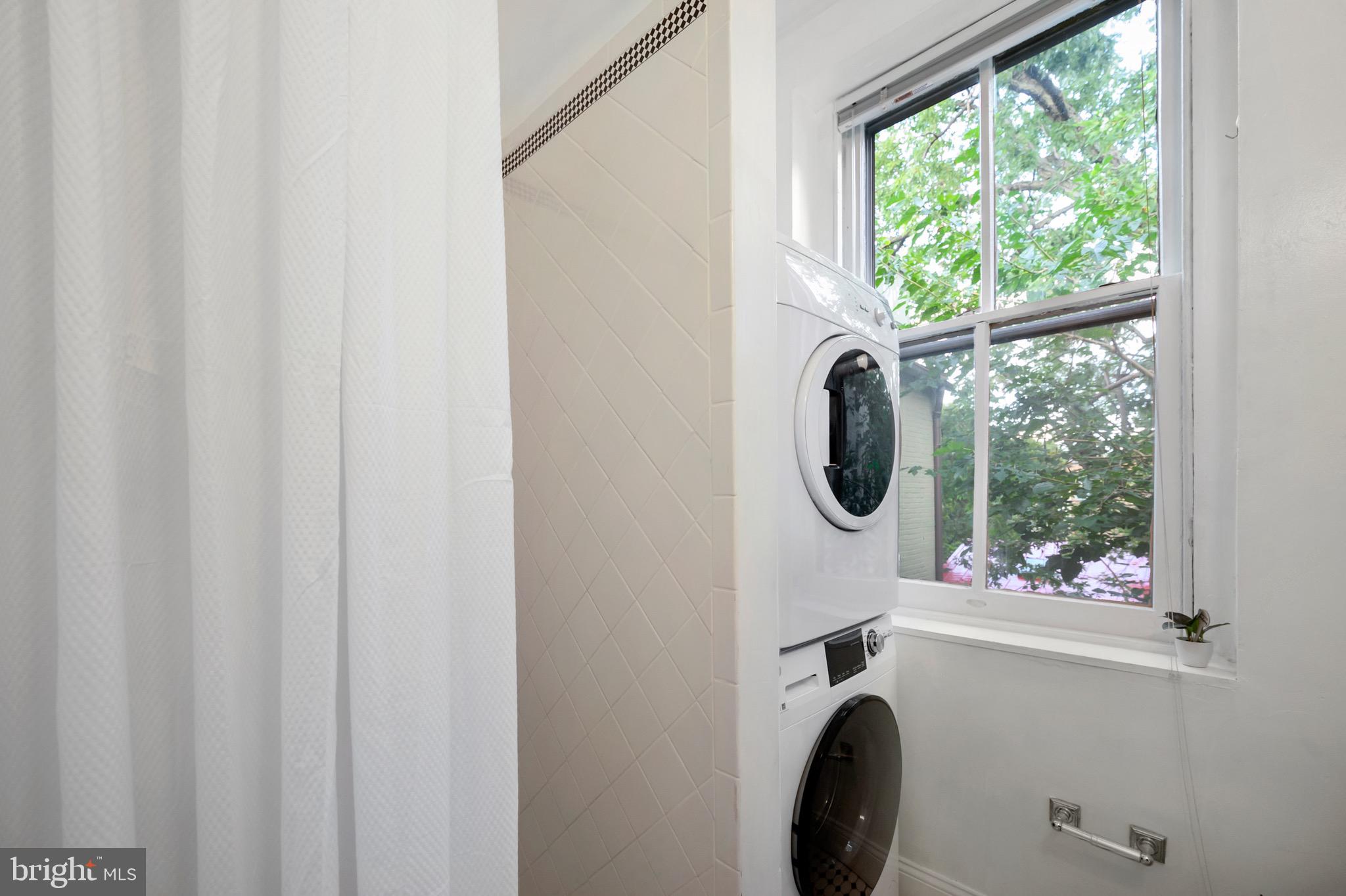 216 4th Street Southeast Washington, DC 20003 - Photo 24 of 85