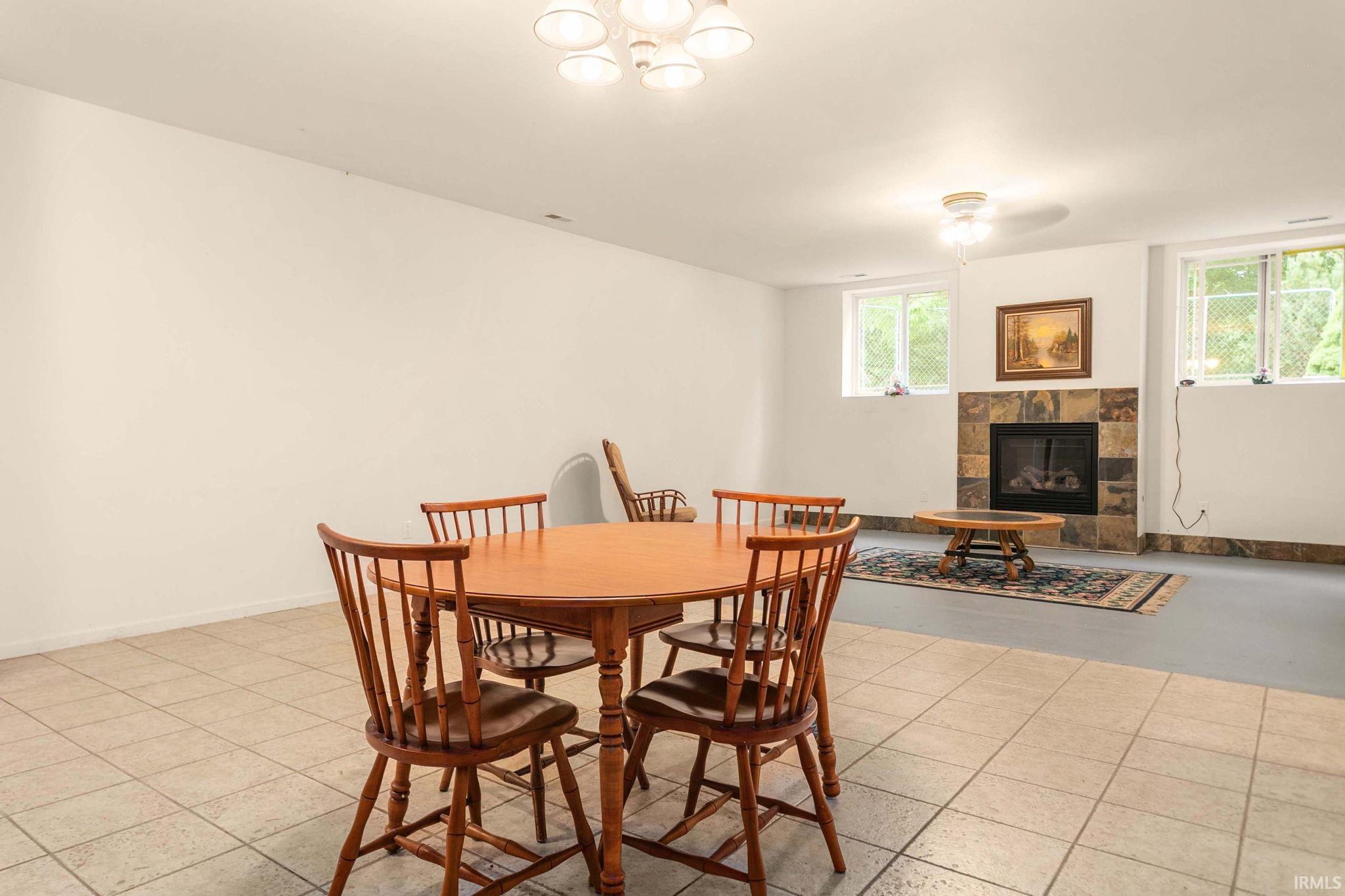 525 South Filbert Street New Carlisle, IN 46552 - Photo 28 of 42