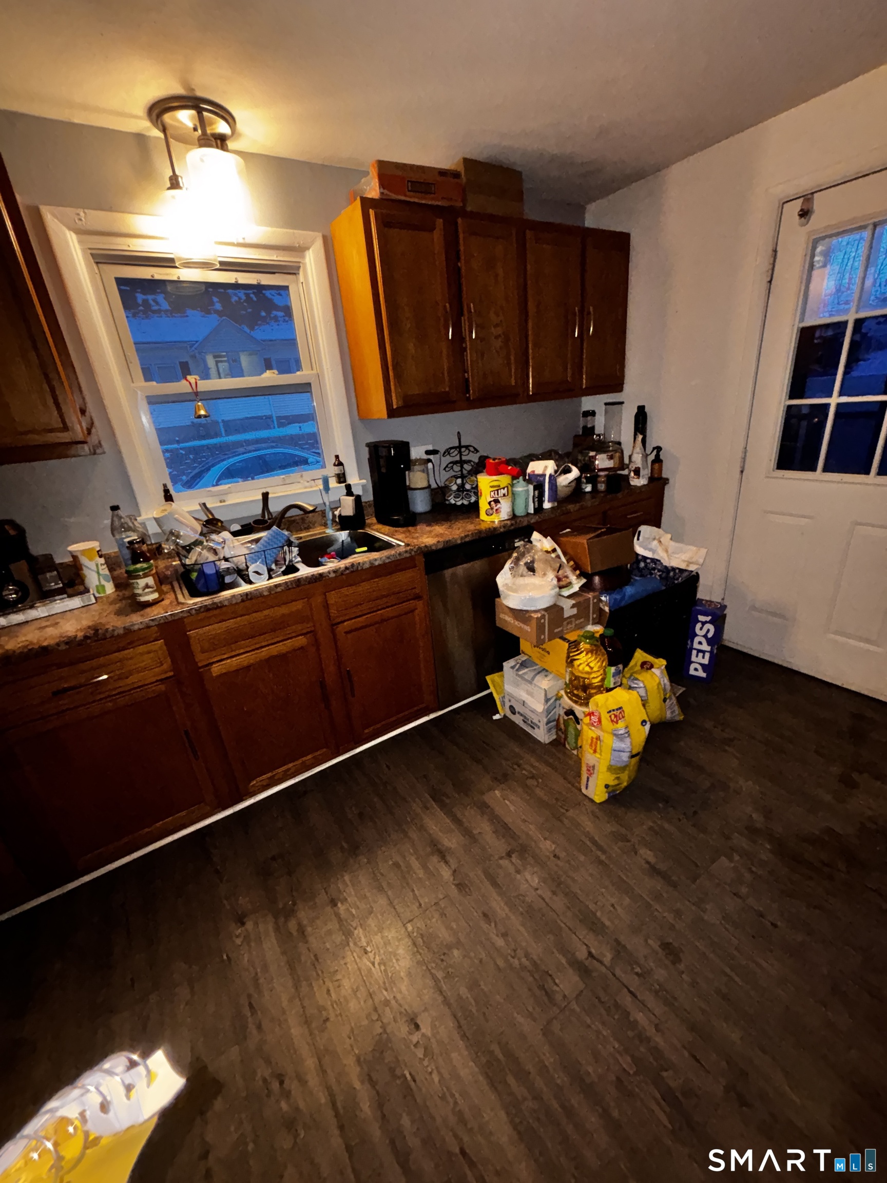 110 Middle Street Waterbury, CT 06706 - Photo 11 of 22