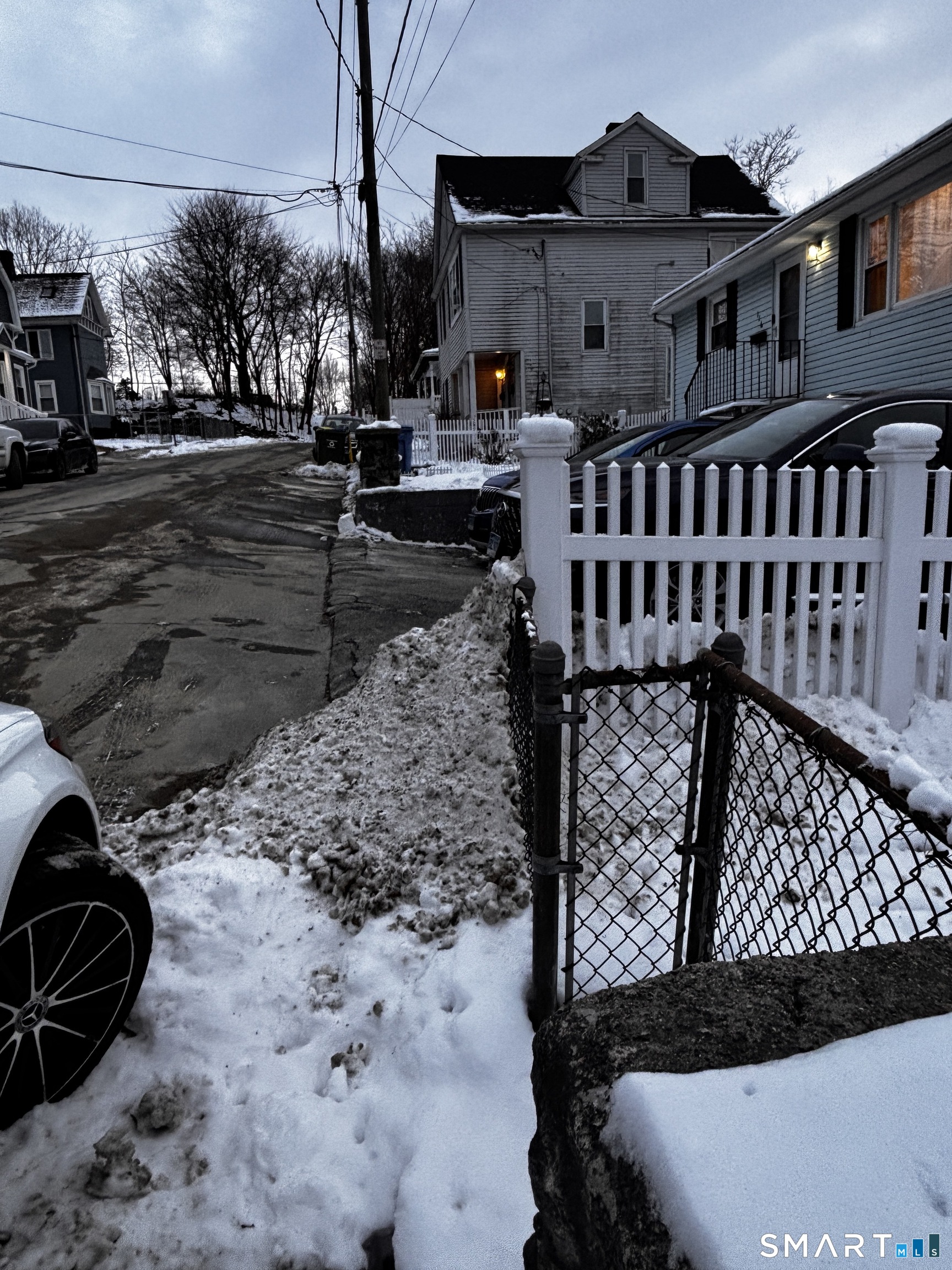 110 Middle Street Waterbury, CT 06706 - Photo 4 of 22