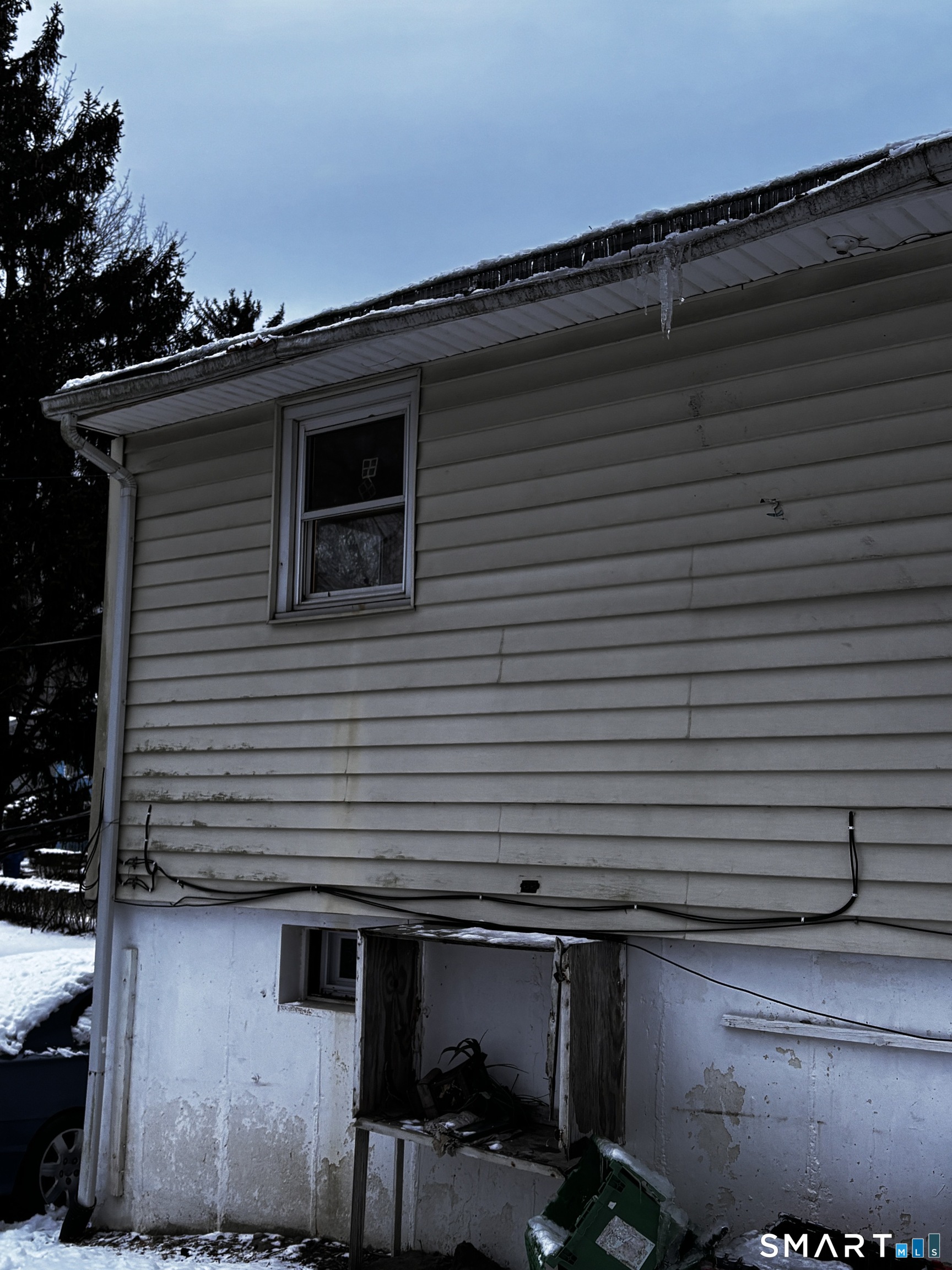 110 Middle Street Waterbury, CT 06706 - Photo 7 of 22