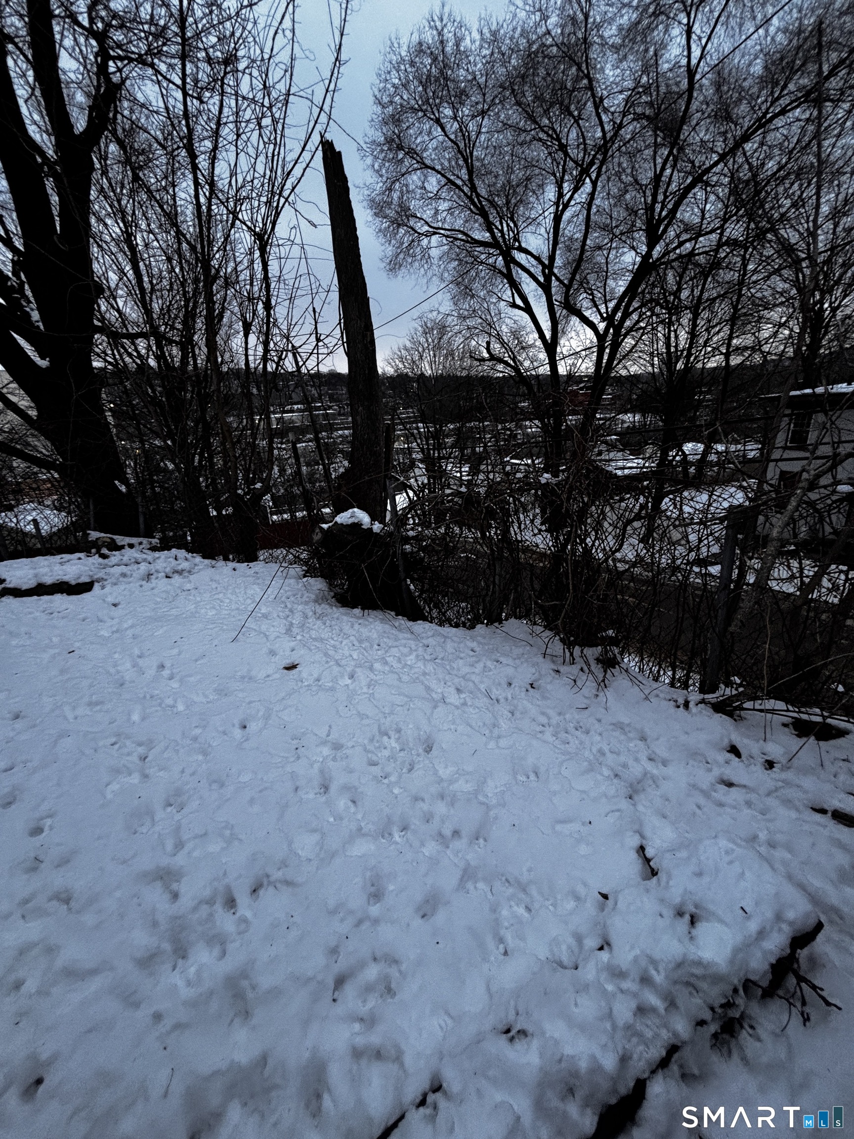 110 Middle Street Waterbury, CT 06706 - Photo 9 of 22