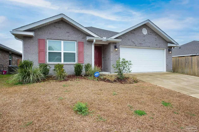 $2,100 | 7349 Lakeside Oak Court, Pensacola, FL 32526