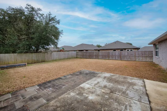 $2,100 | 7349 Lakeside Oak Court, Pensacola, FL 32526