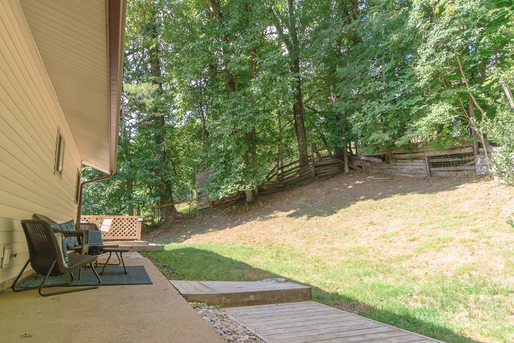 743 Little Laurel Rd Extension Boone, NC 28607 - Photo 33 of 41