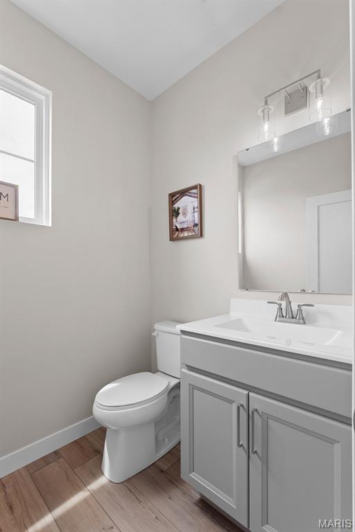 8933 Eager Road St. Louis, MO 63144 - Photo 12 of 31