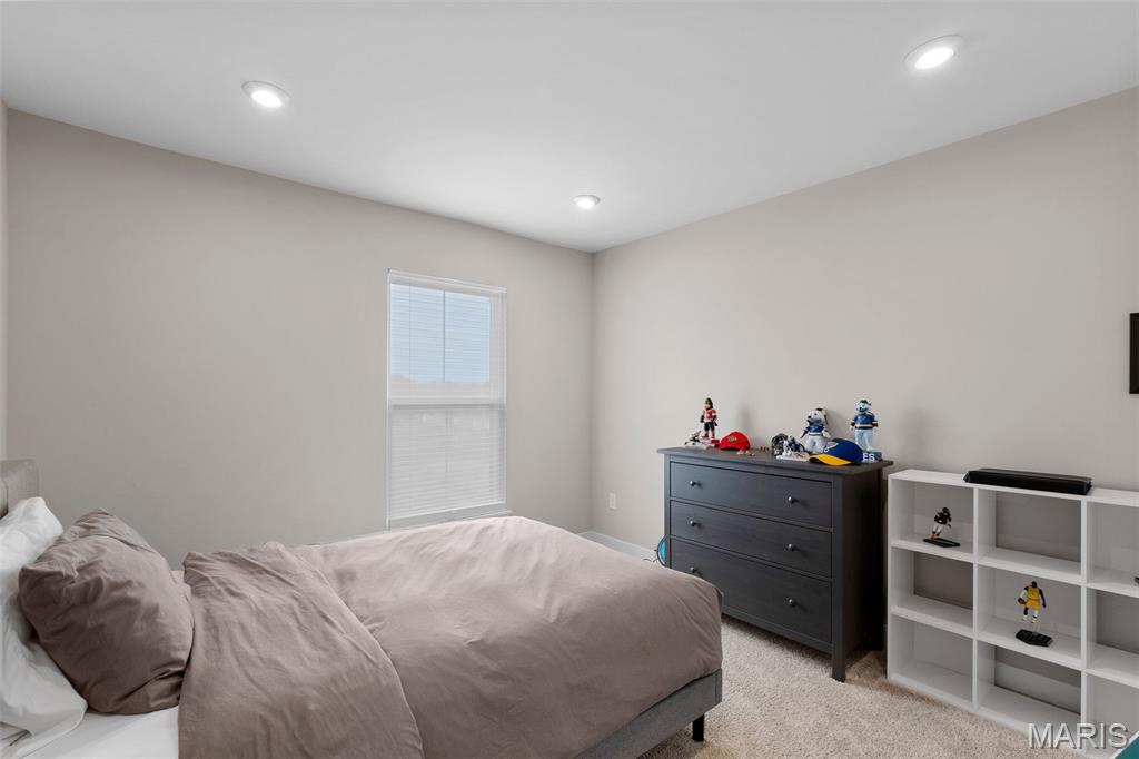 8933 Eager Road St. Louis, MO 63144 - Photo 19 of 31