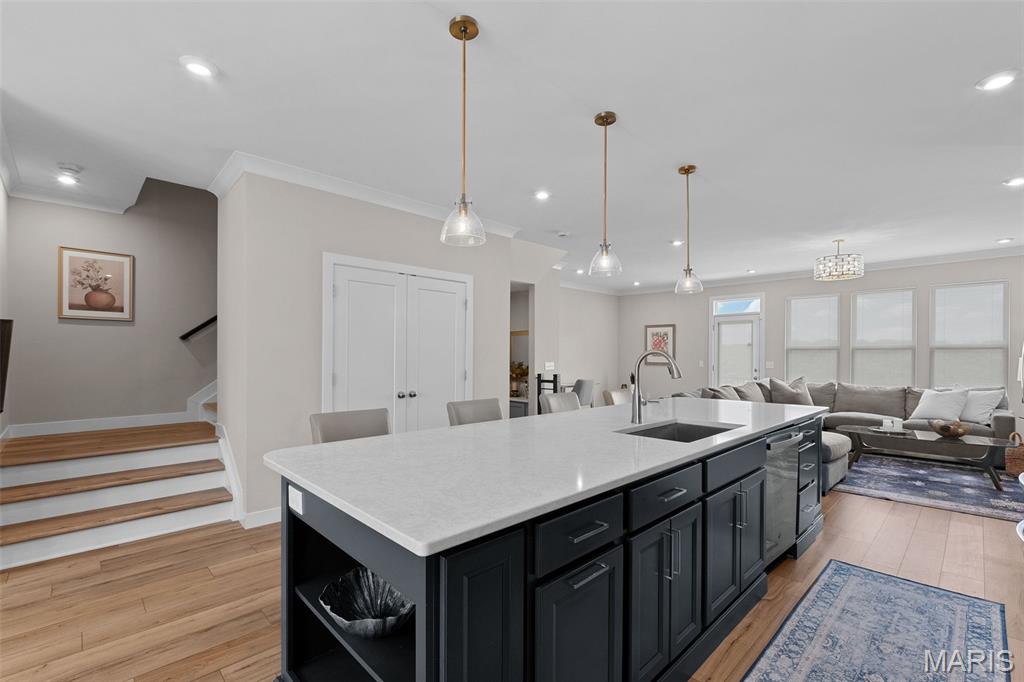 8933 Eager Road St. Louis, MO 63144 - Photo 8 of 31