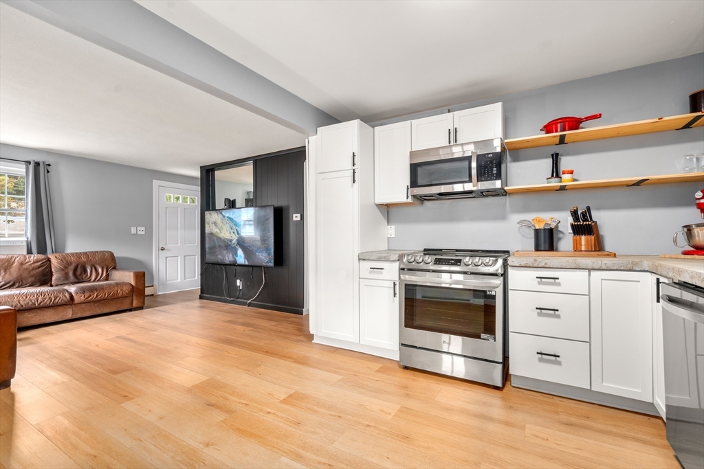 16 Highland Park Road Rutland, MA 01543 - Photo 4 of 15 Gallery Image 4
