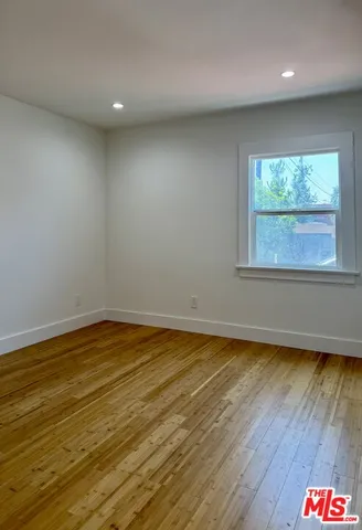 $1,495 | 5520 Franklin Avenue, Unit 1/2, Los Angeles, CA 90028