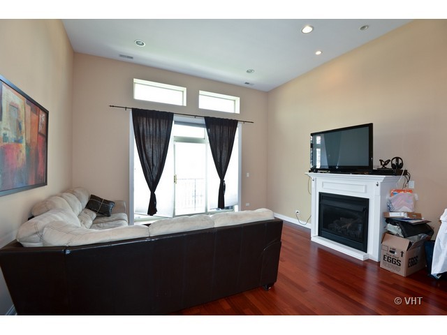 2841 North Pulaski Road, Unit 3N Chicago, IL 60641 - Photo 10 of 10