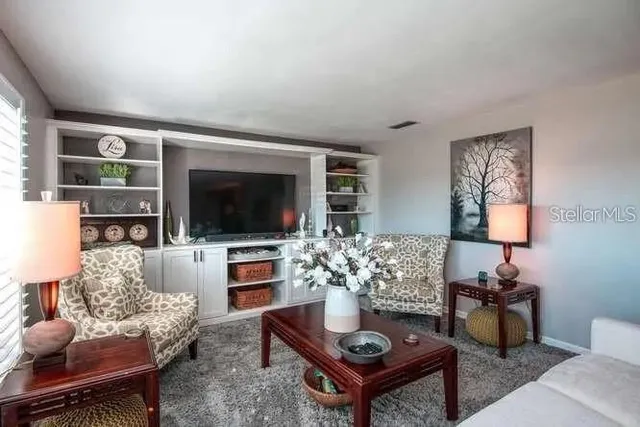 $3,595 | 14665 Crown Drive, Largo, FL 33774