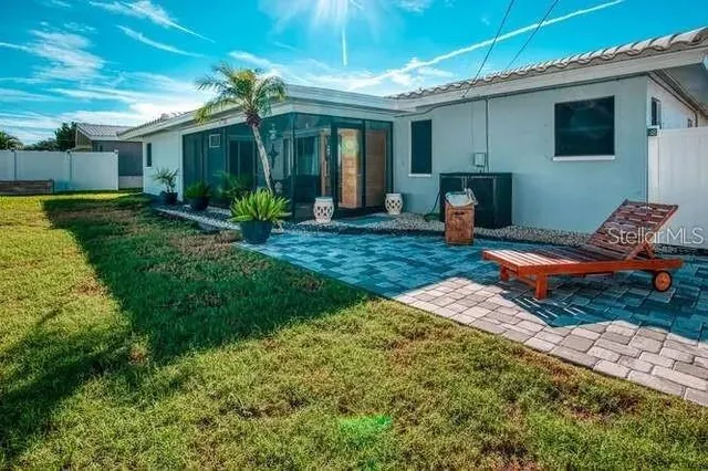 $3,595 | 14665 Crown Drive, Largo, FL 33774