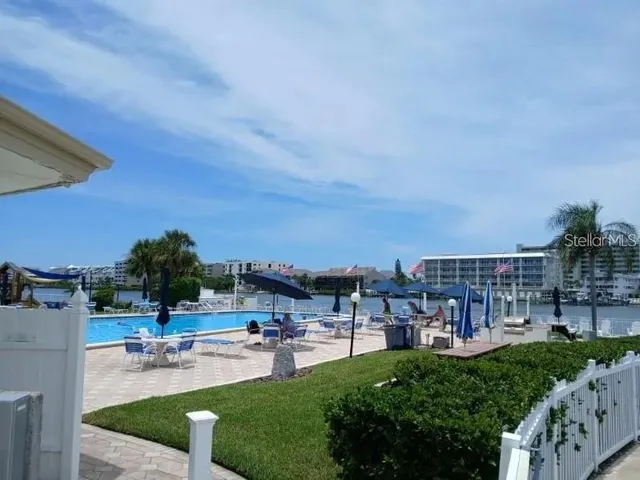 $3,595 | 14665 Crown Drive, Largo, FL 33774