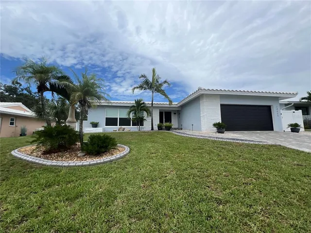 $3,595 | 14665 Crown Drive, Largo, FL 33774