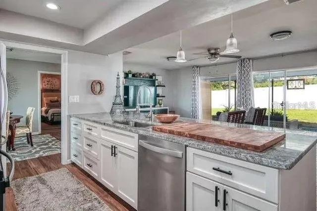 $3,595 | 14665 Crown Drive, Largo, FL 33774