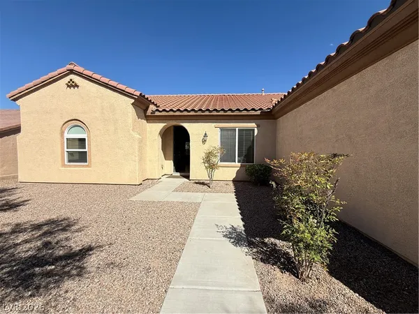 $2,400 | 2240 Shadow Canyon Drive, Henderson, NV 89044