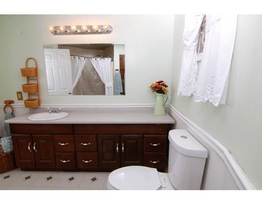 229 Plumtree Road Sunderland, MA 01375 - Photo 5 of 13