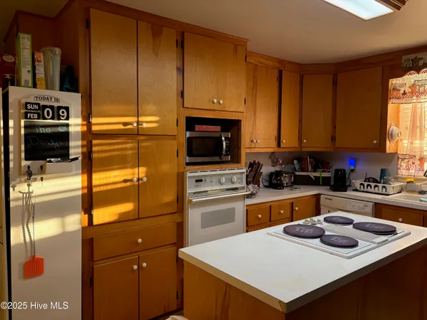 $349,900 | 586 North Carolina Highway 343 South, Camden, NC 27921