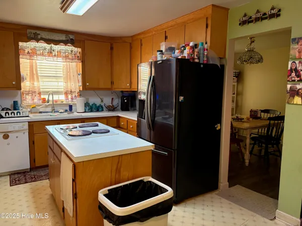 $349,900 | 586 North Carolina Highway 343 South, Camden, NC 27921