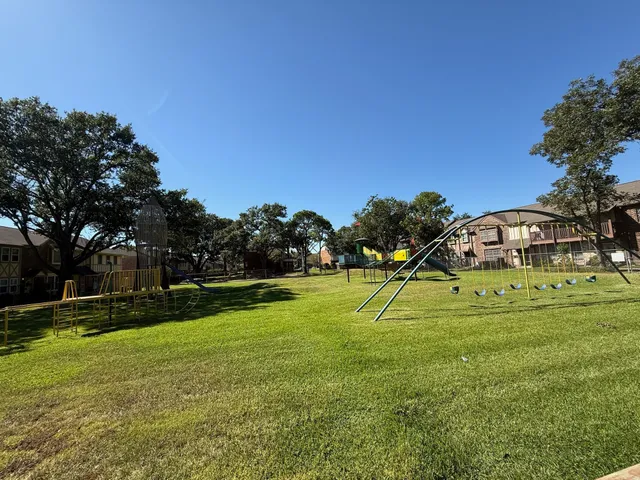 $175,000 | 10372 Hammerly Boulevard, Unit 25, Houston, TX 77043