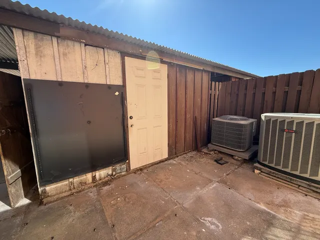 $175,000 | 10372 Hammerly Boulevard, Unit 25, Houston, TX 77043