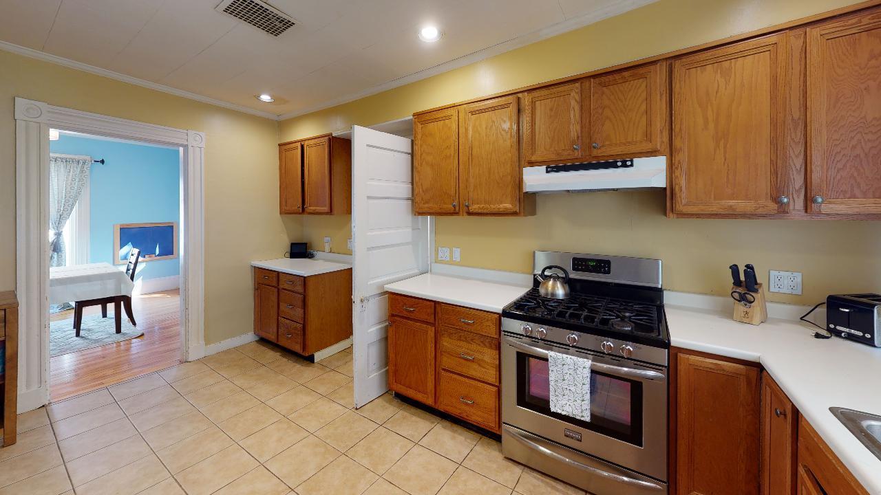 35 Norway Road Bangor, ME 04401 - Photo 13 of 42 Kitchen