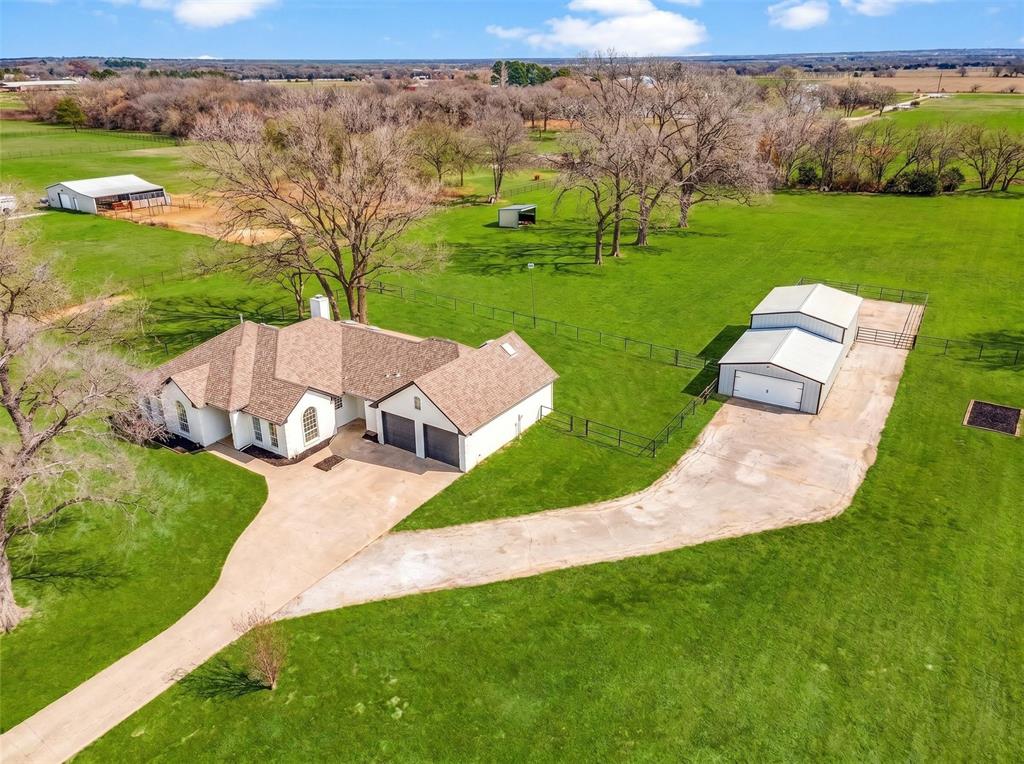 9986 Copeland Place Pilot Point, TX 76258 - Photo 2 of 24