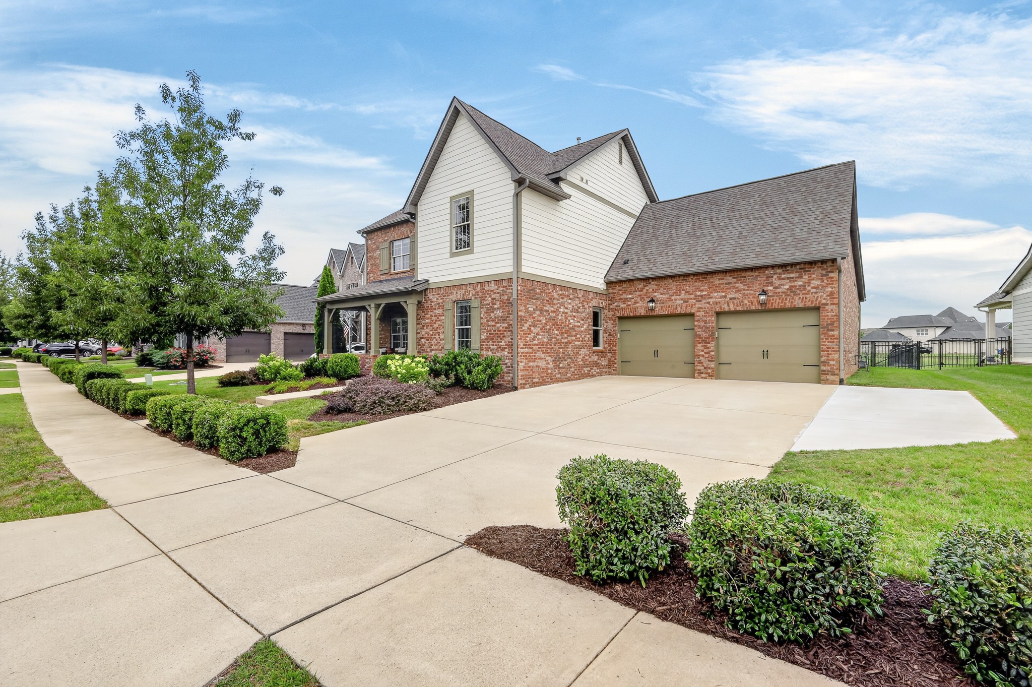 792 Plowson Road Mount Juliet, TN 37122 - Photo 4 of 50