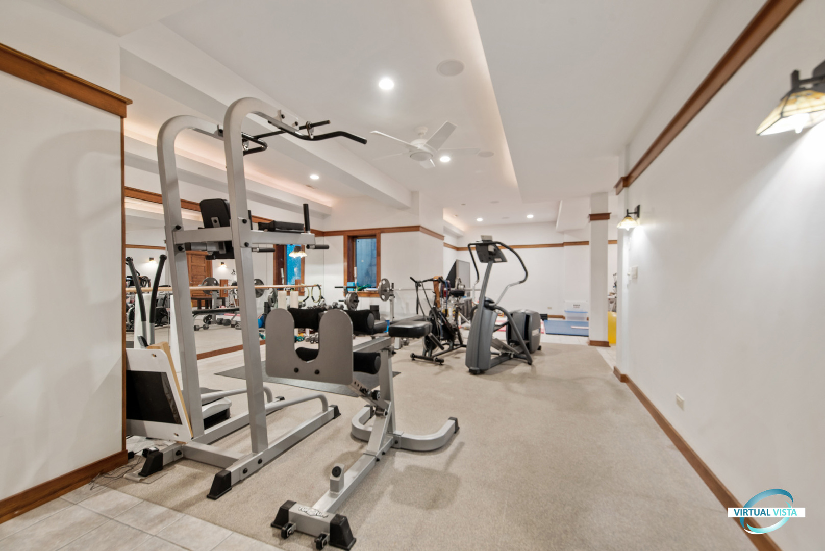 37 Longcommon Road Riverside, IL 60546 - Photo 33 of 34 a view of a room with gym equipment
