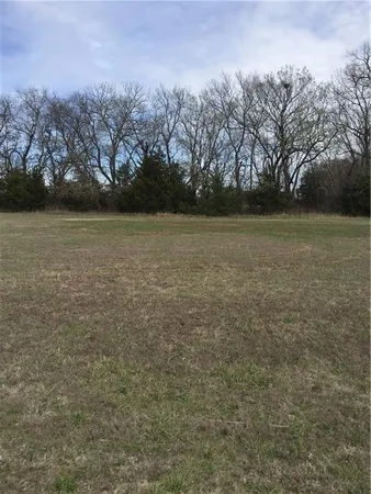 $7,000 | 93 Southwest Skyline Circle, Mound City, KS 66056